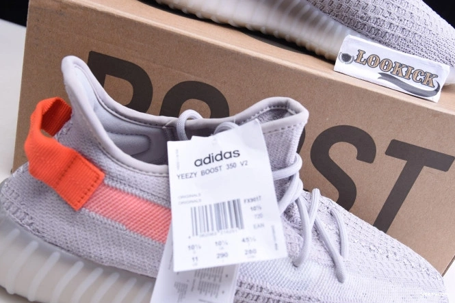 Adidas Light Yeezy FX9017 Tail Boost 350 V2 0920